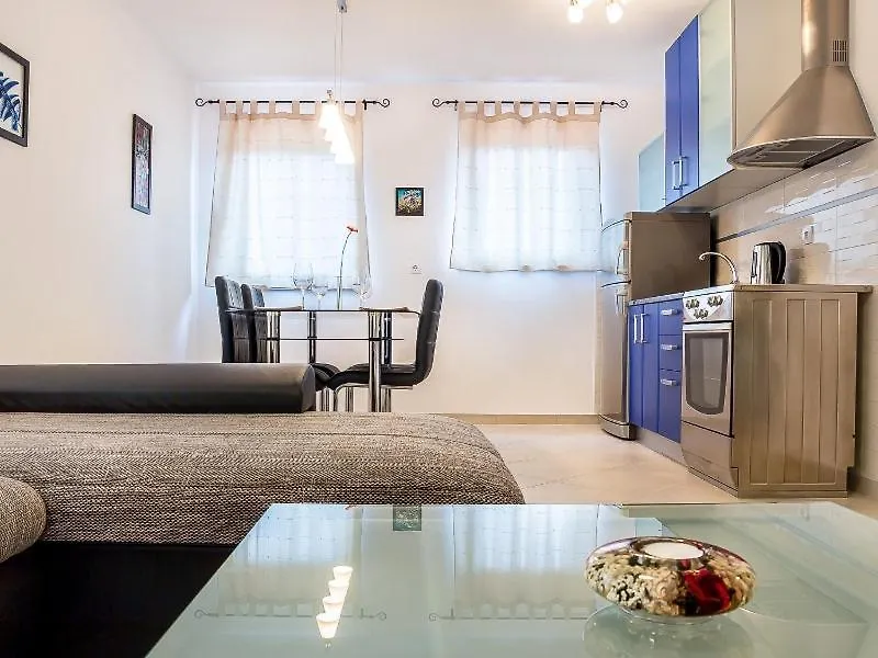 Holiday Apartment In Medulin With Loggia, Air Conditioning, Wifi, Washing Machine 3613-1